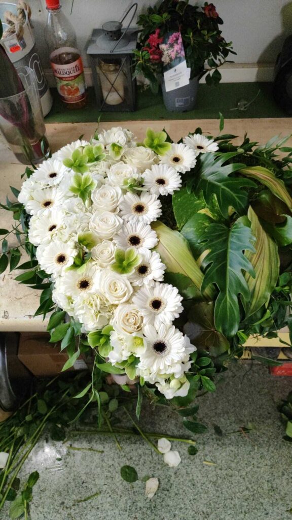 Trauerfloristik – Blumenhof Kerst Walschleben, Bild 9